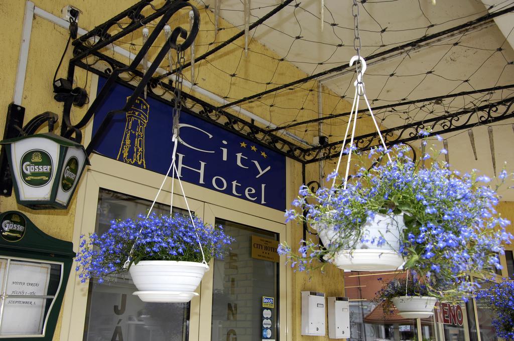 City Hotel シオーフォク エクステリア 写真